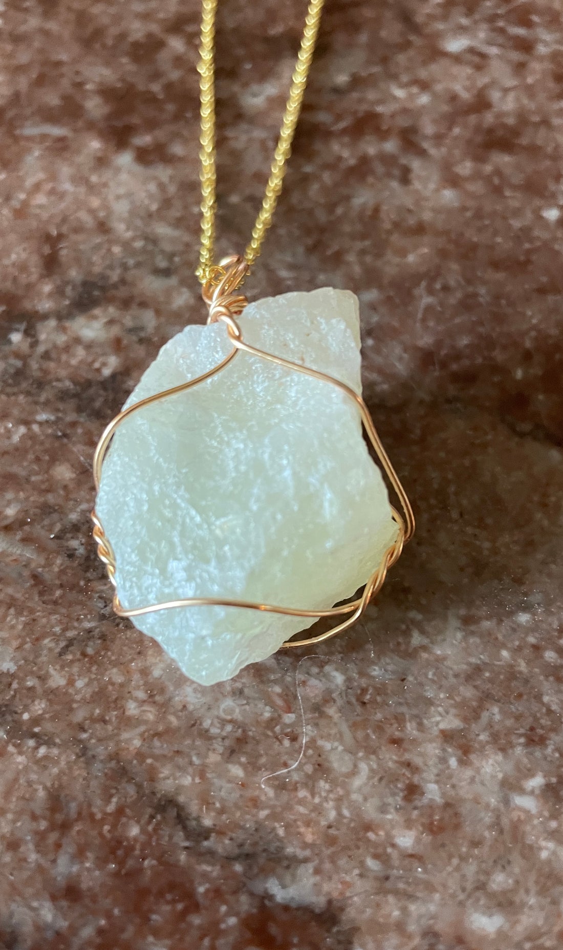 2000s Handcrafted Natural Gemstone Wire Wrapped Chakra Pendant Necklace Gold Plated Chain