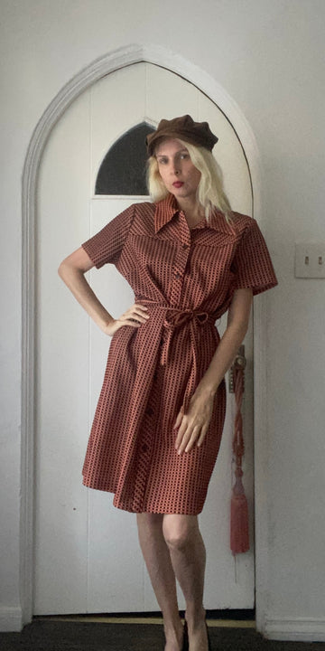 70s Vintage Handmade Orange Brown Tiny Check Tie Belt Collared Daytime Dress S/M