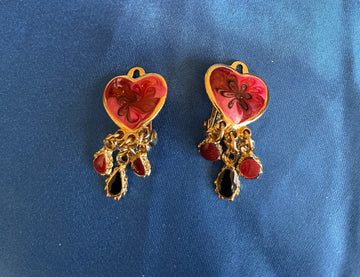 80sbVintage Red Heart Dangling Beads Clip Earrings