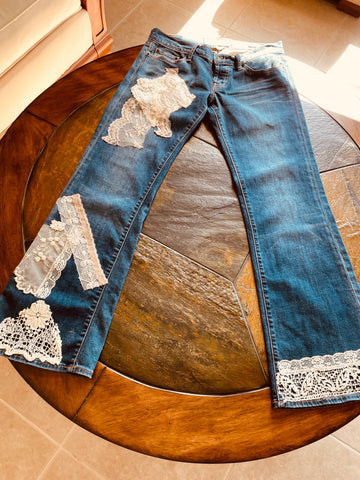 2000s Lucky Brand Cotton Denim Hand Embellished Antique Vintage Lace Tattered Back Pockets One of a Kind Jeans M