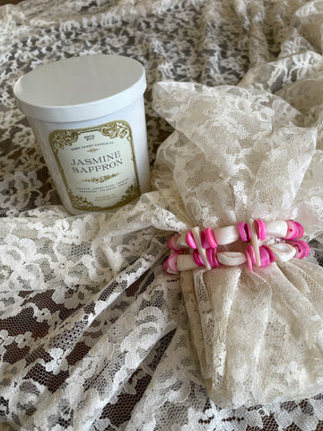 2000s Pink & White Shells Beach  Stretch Bracelet & Jasmine Saffron Candle.