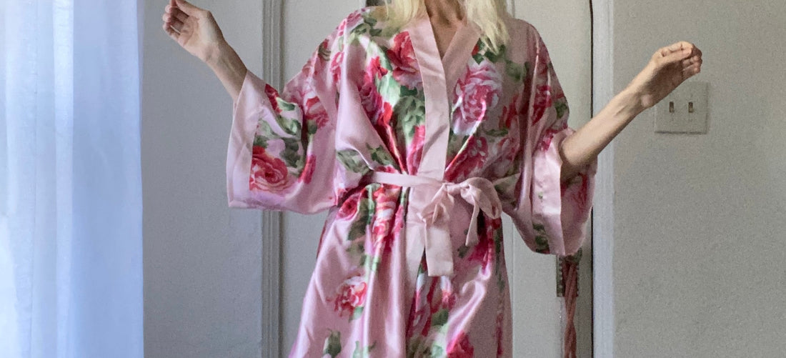 90s Vintage Sante’ Pink Silky Poly Print Matching Belt Lounge Lingerie Wrap Robe X/L