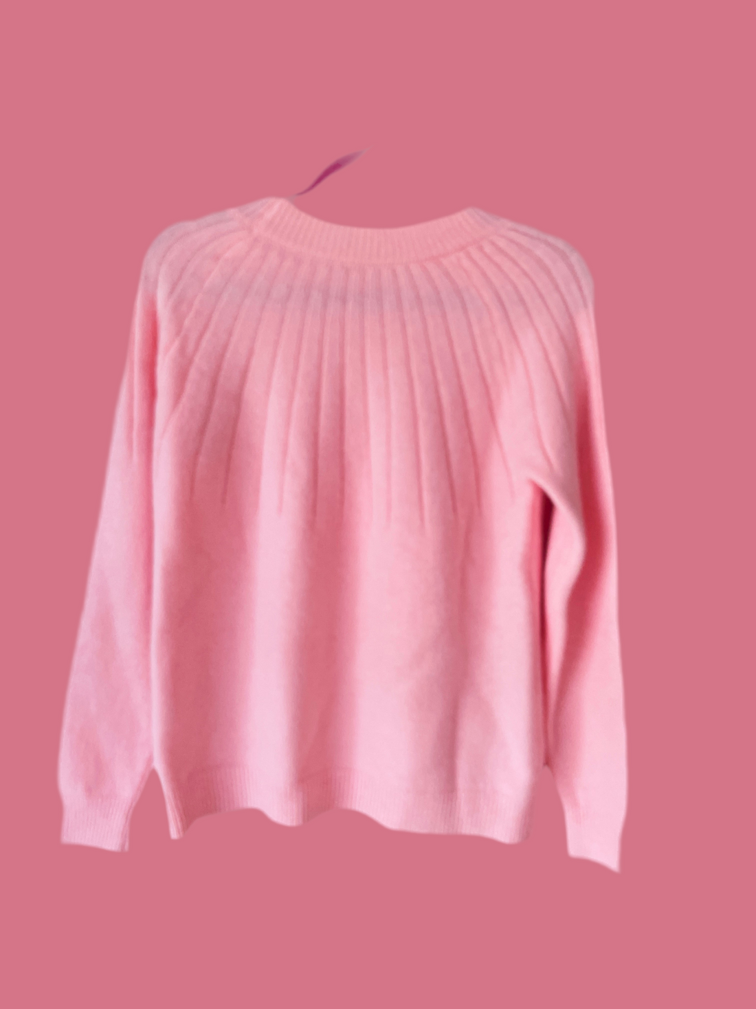 90s Softness of Pink in the Winter Sweater Weather M