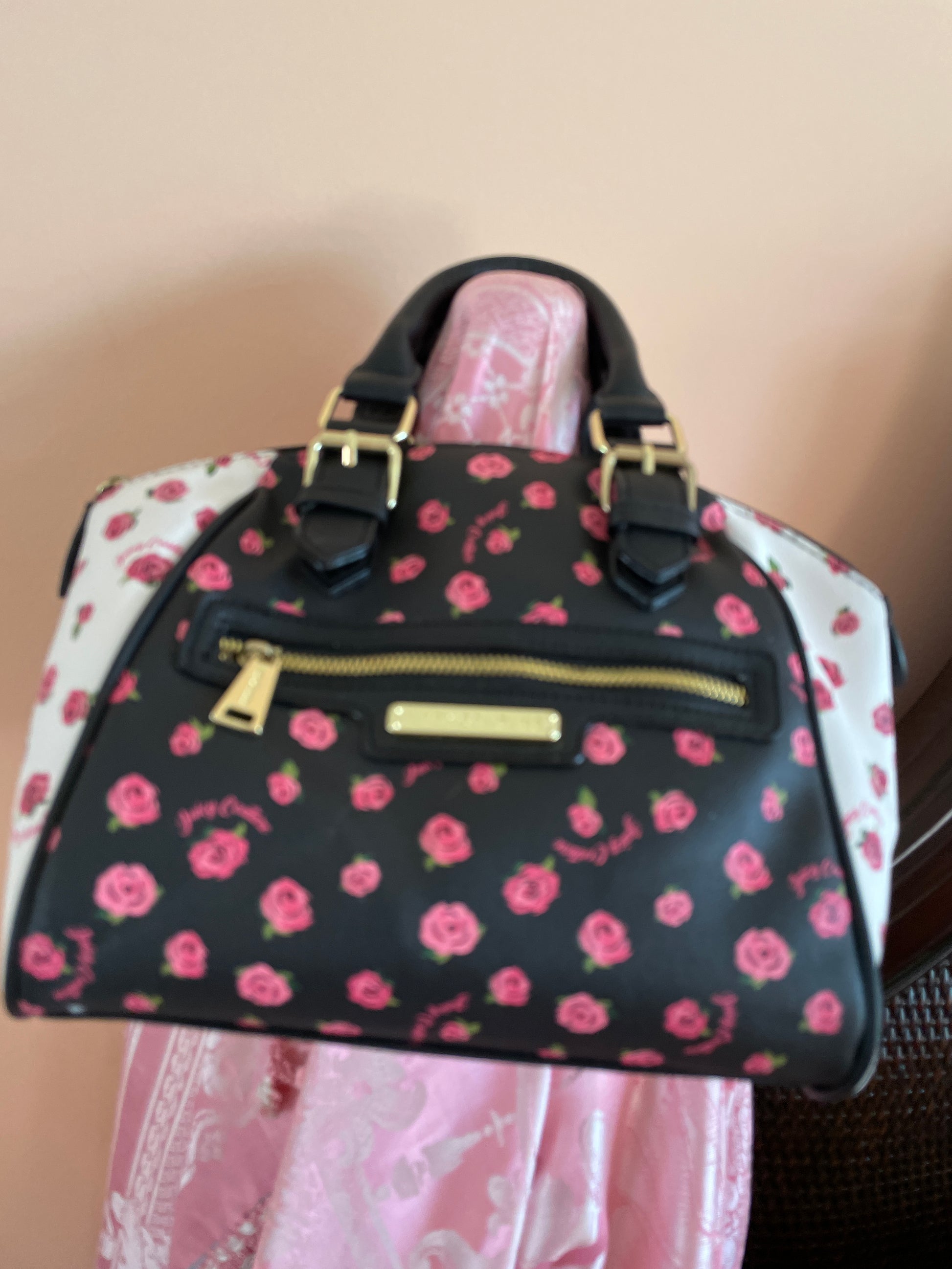  Juicy Couture Black Rose Floral Design Faux Leather Handbag