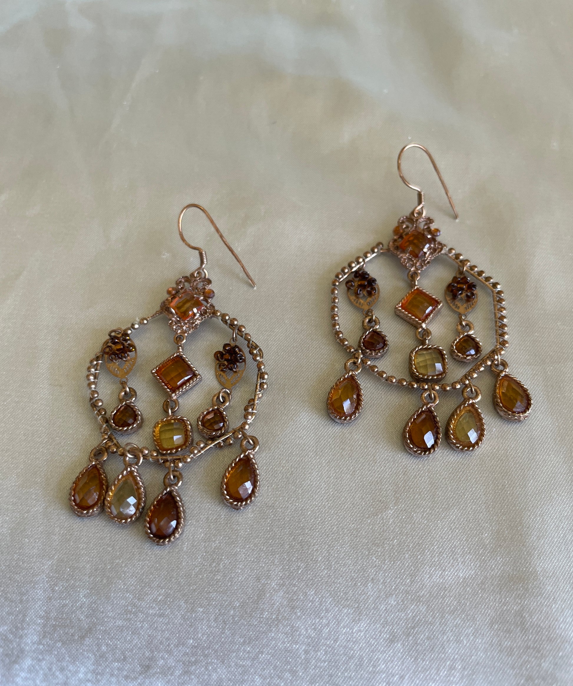  Handcrafted 90s Dangling Amber Glass Beads Boho Pierced Earrings