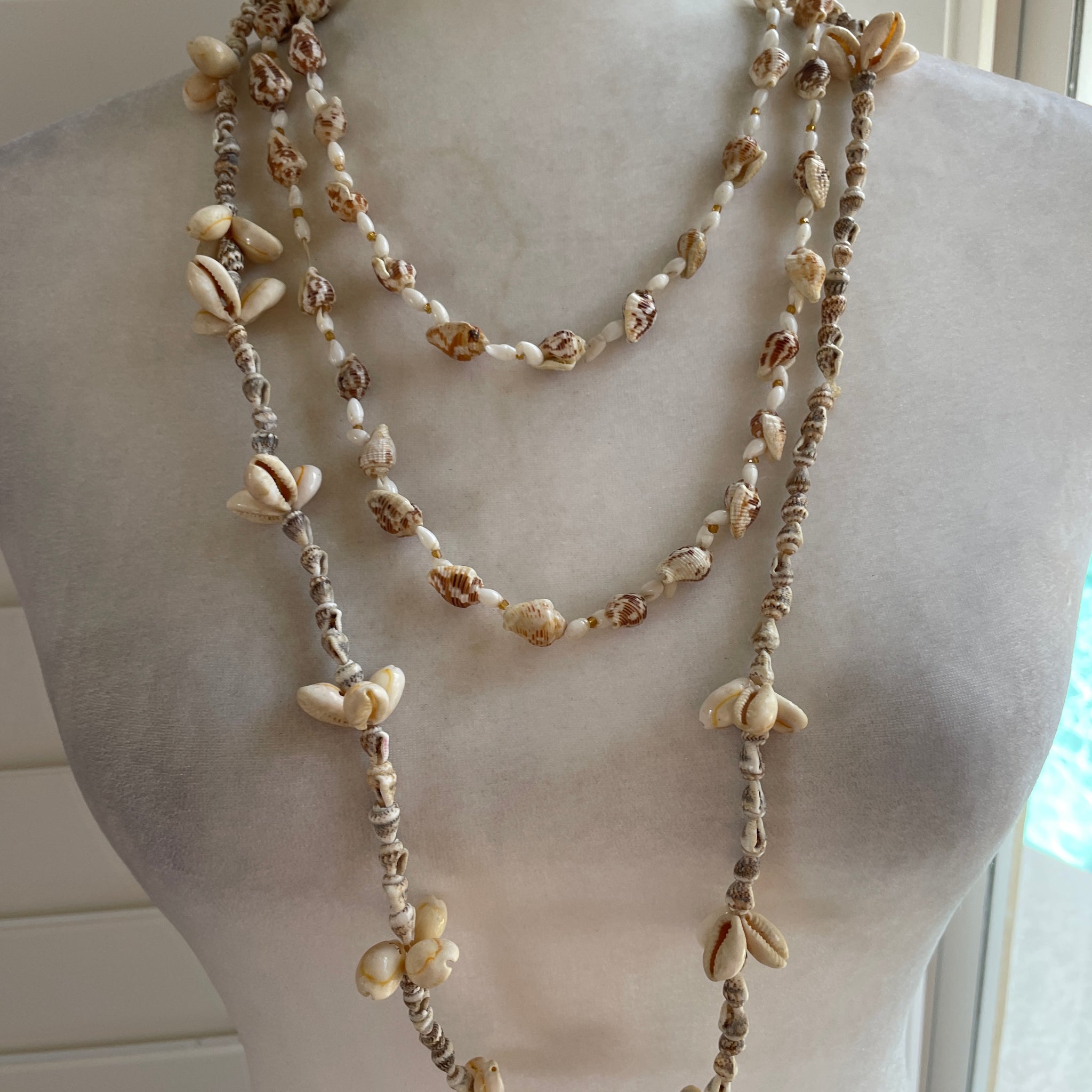 70s handmade shell necklaces