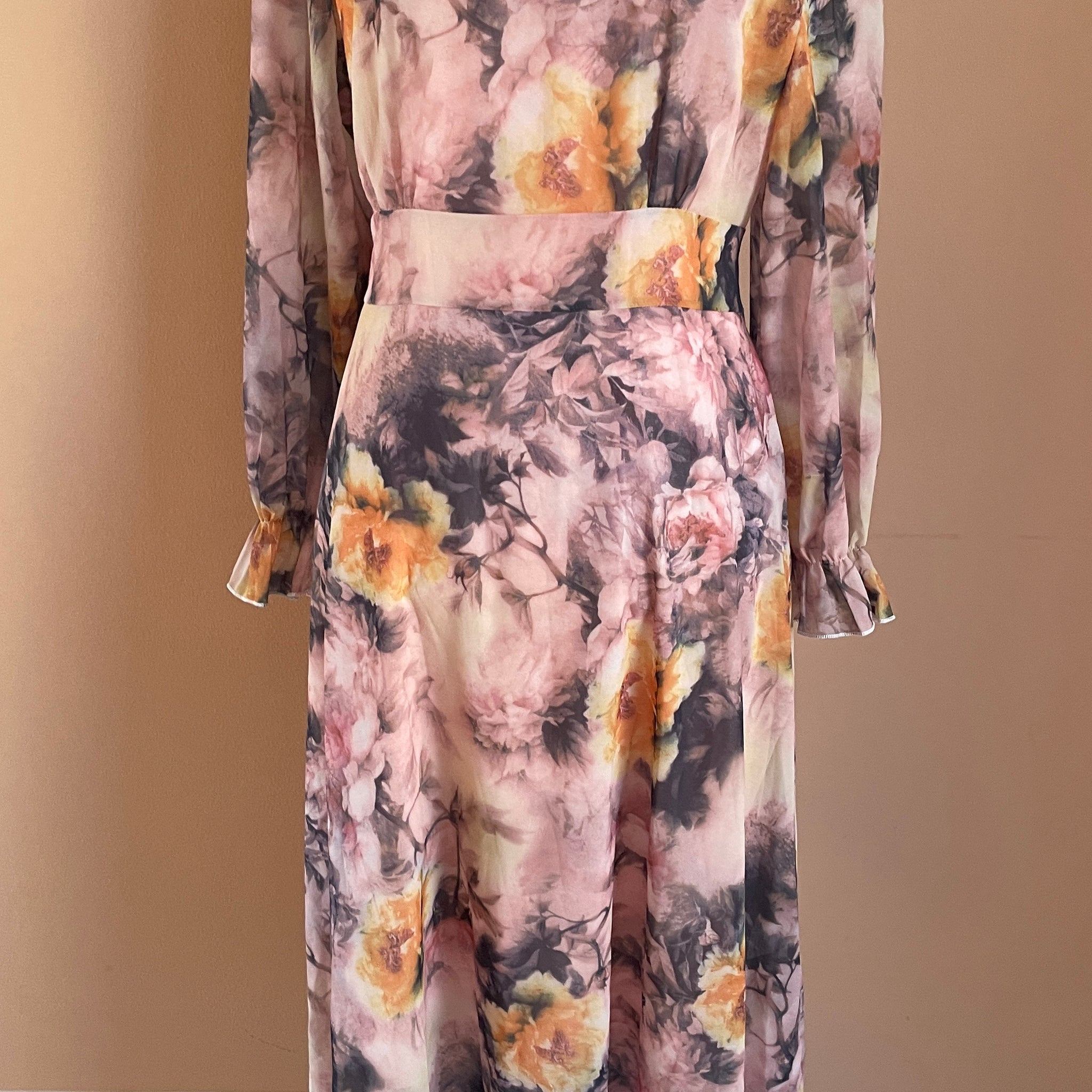 2000s Multicolor Poly Abstract Print Lined Back Tie Ruffled Sleeve Long Dress M