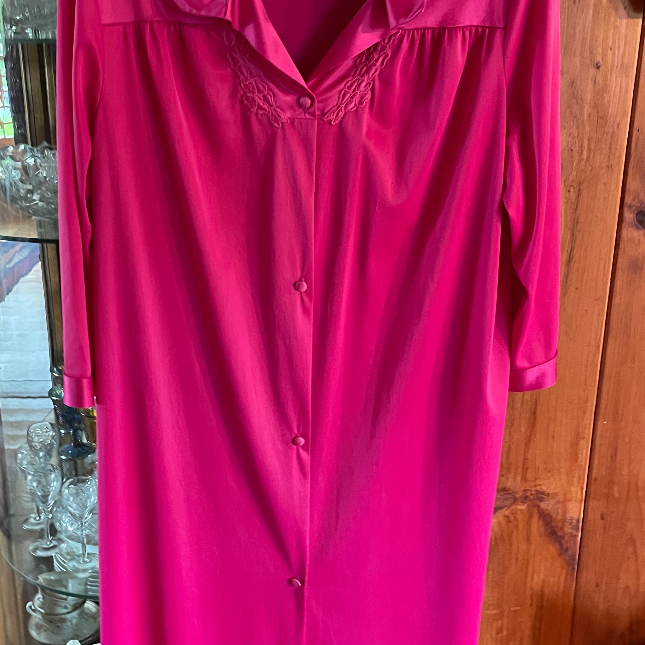 90s Vintage Silky Poly Button Front Side Pocket Lounge Lingerie Robe  M