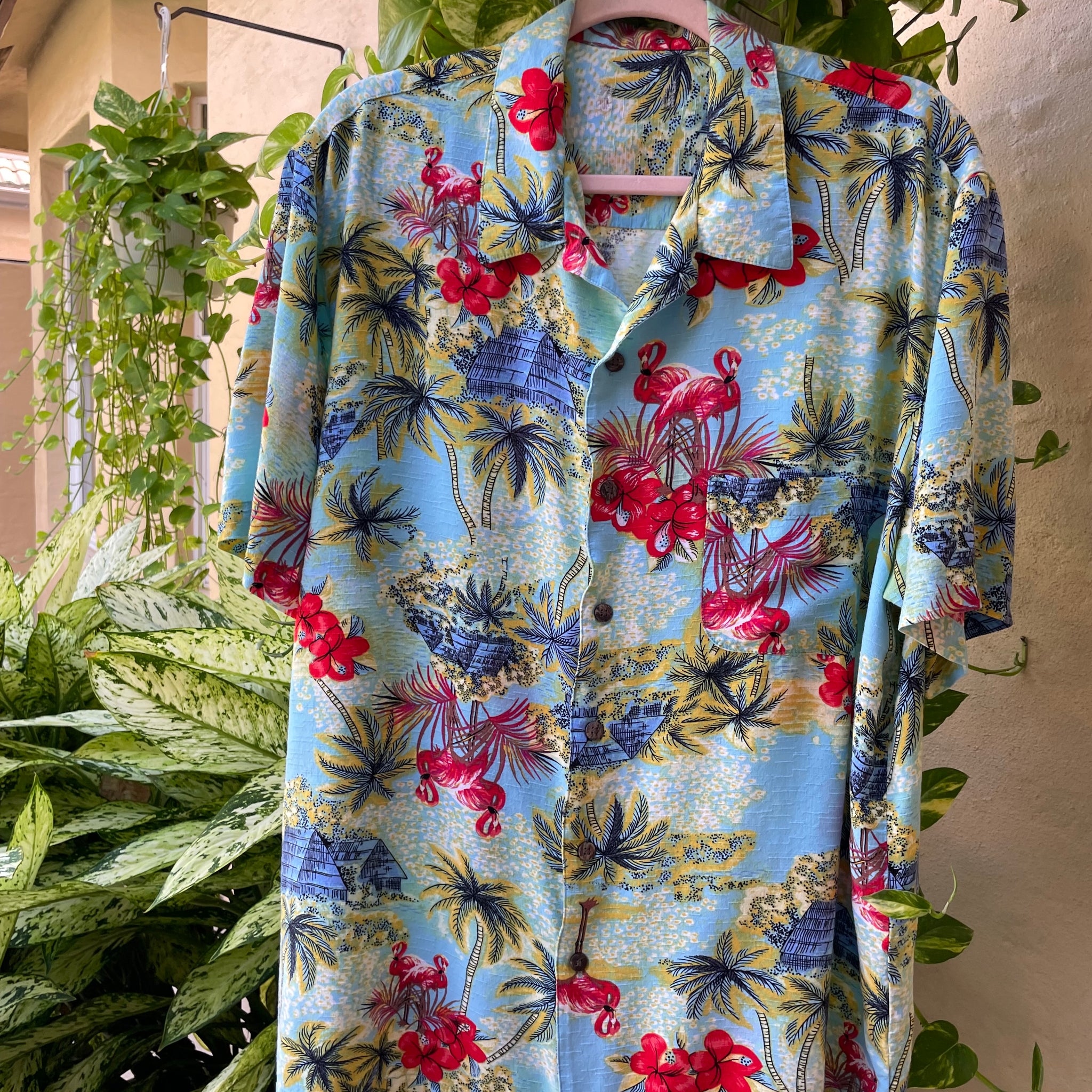 Vintage Flamingo Print Miami Men’s Shirt Lg/XL