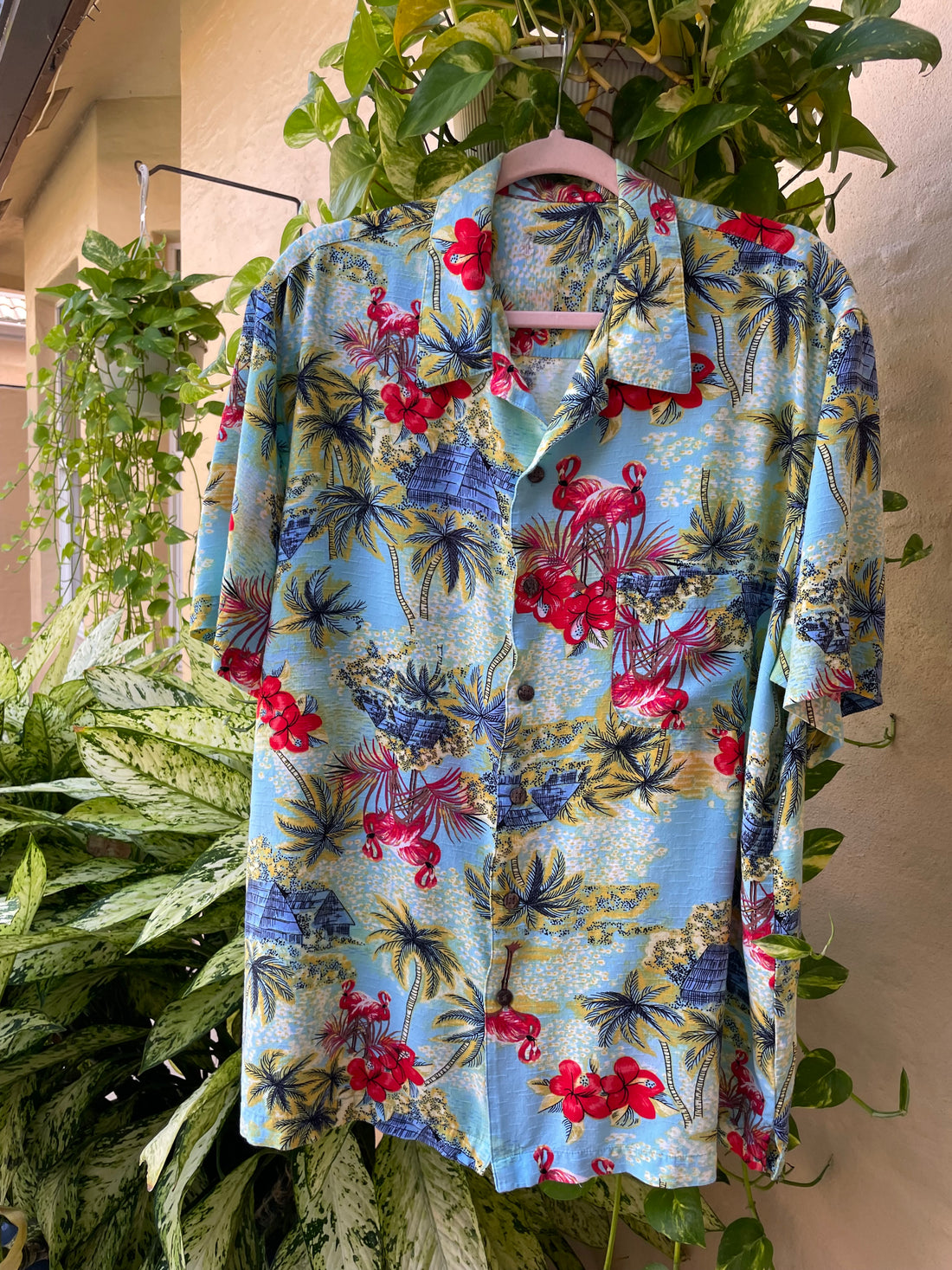 Vintage Flamingo Print Miami Men’s Shirt Lg/XL