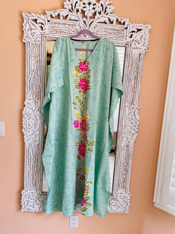 Boho Green Floral Plus Size Lounge Wear Beach Wear Kimono Maxi Caftan.