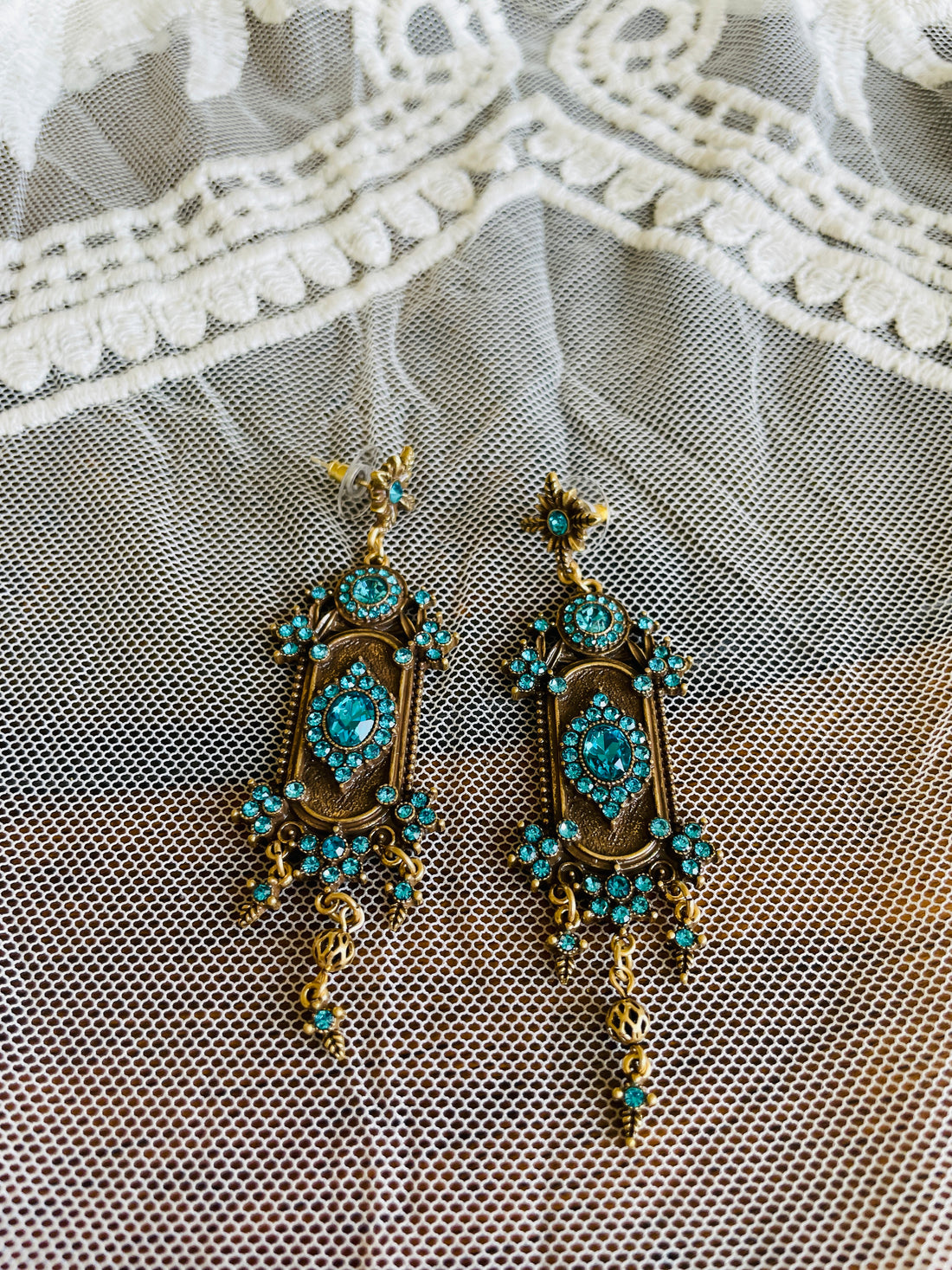 2000s Victorian Gold Tone Pierced Earrings