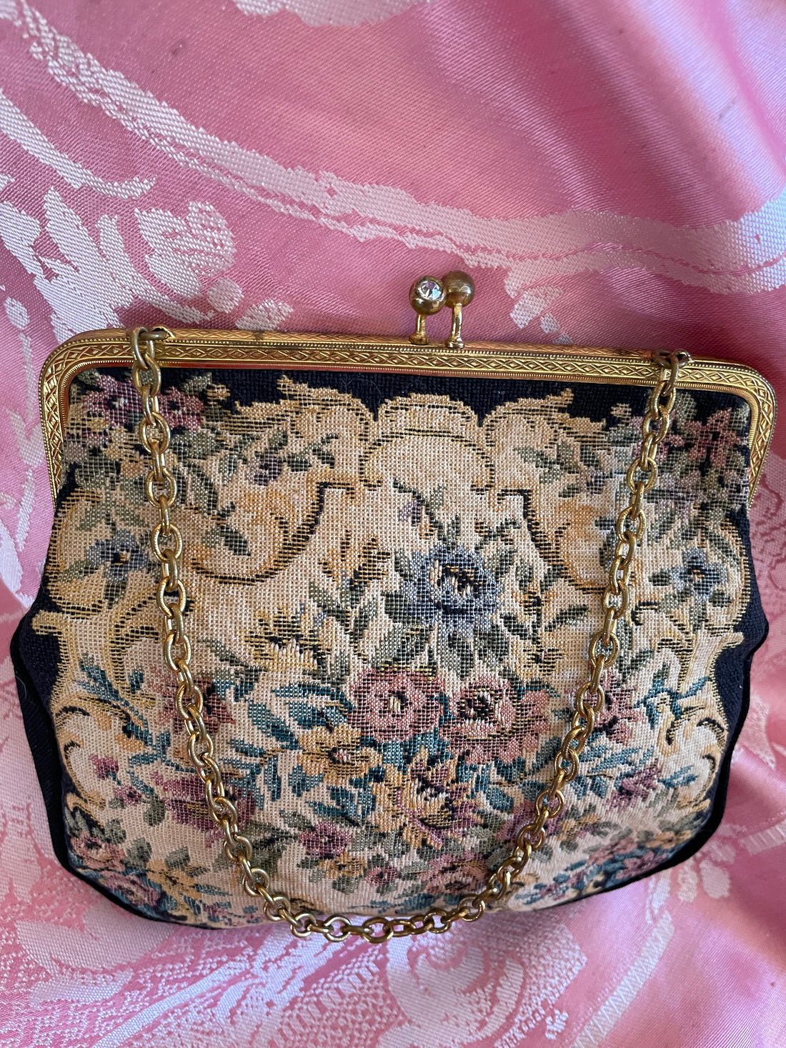 Vintage 40s Floral Tapestry Gold Tone Link Chain Purse