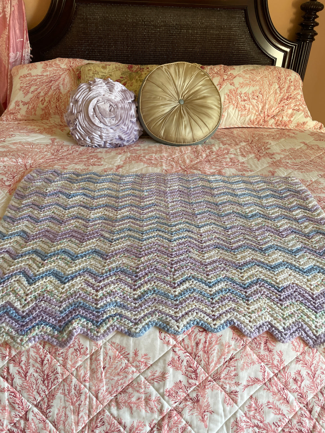 2000s Handmade Crochet Pink Blue Chevron Design Acrylic Home Decor Throw Blanket