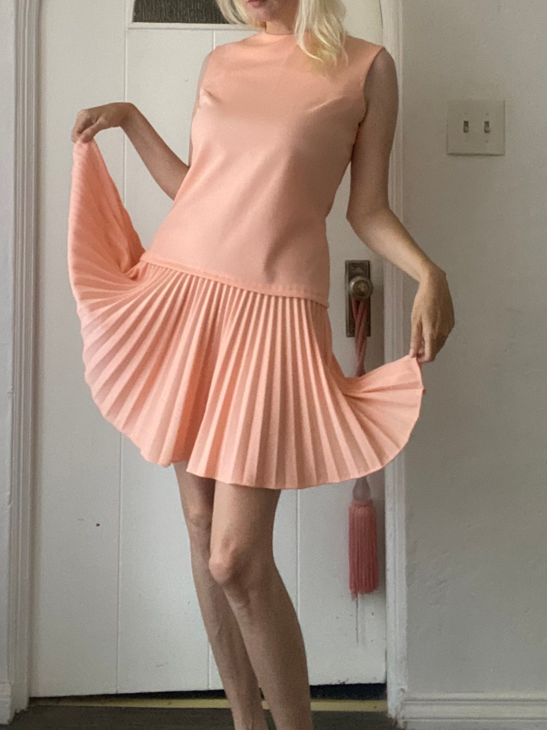 70s Vintage Handmade Sleeveless Pleated Accordion Peachy Dress. M