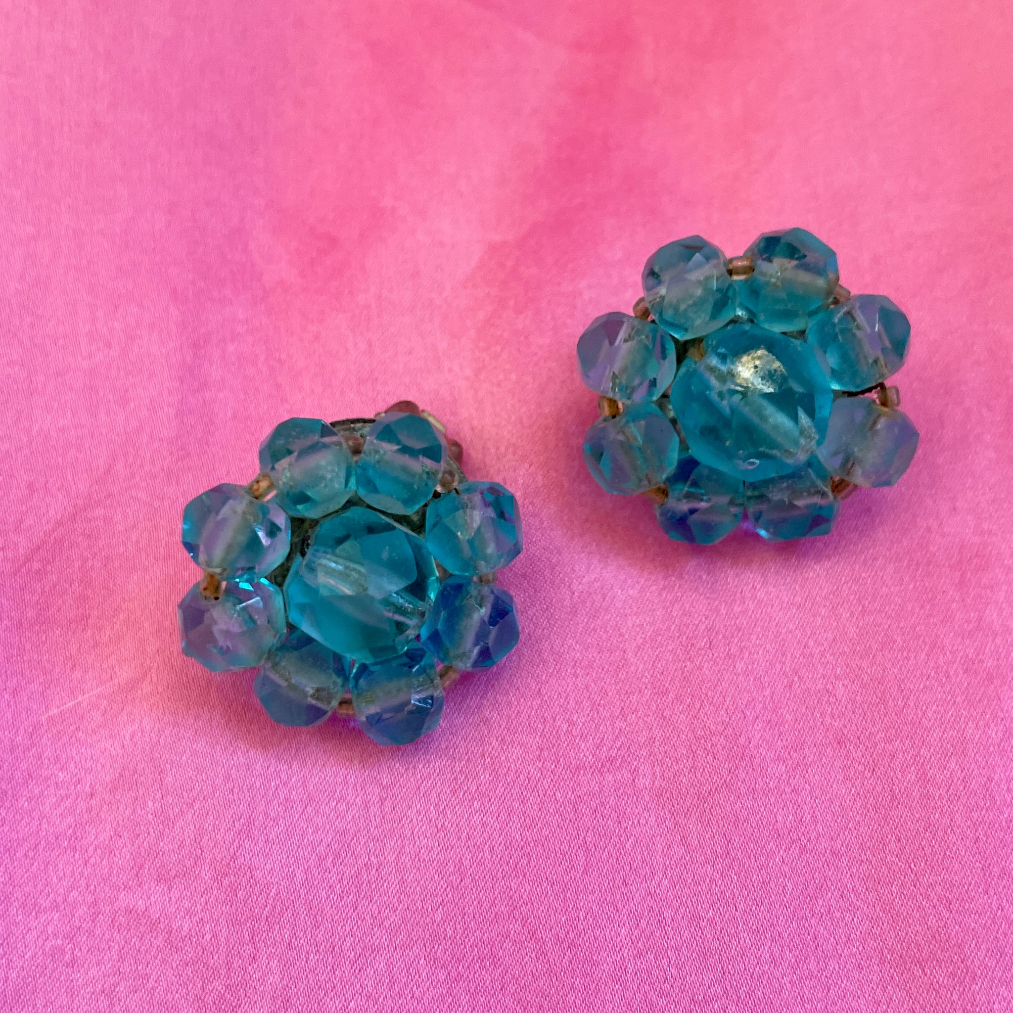 50s blue clip earrings 