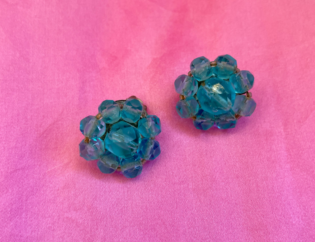 50s blue clip earrings 