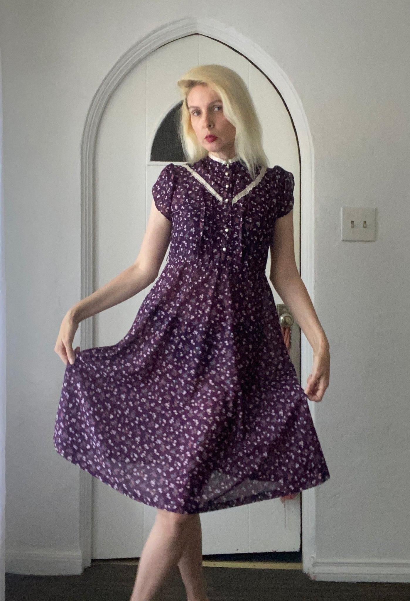 70s Vintage Handmade Purple Floral Print Poly Short Sleeve Collar Pleated Bodice Peasant Style Dress S