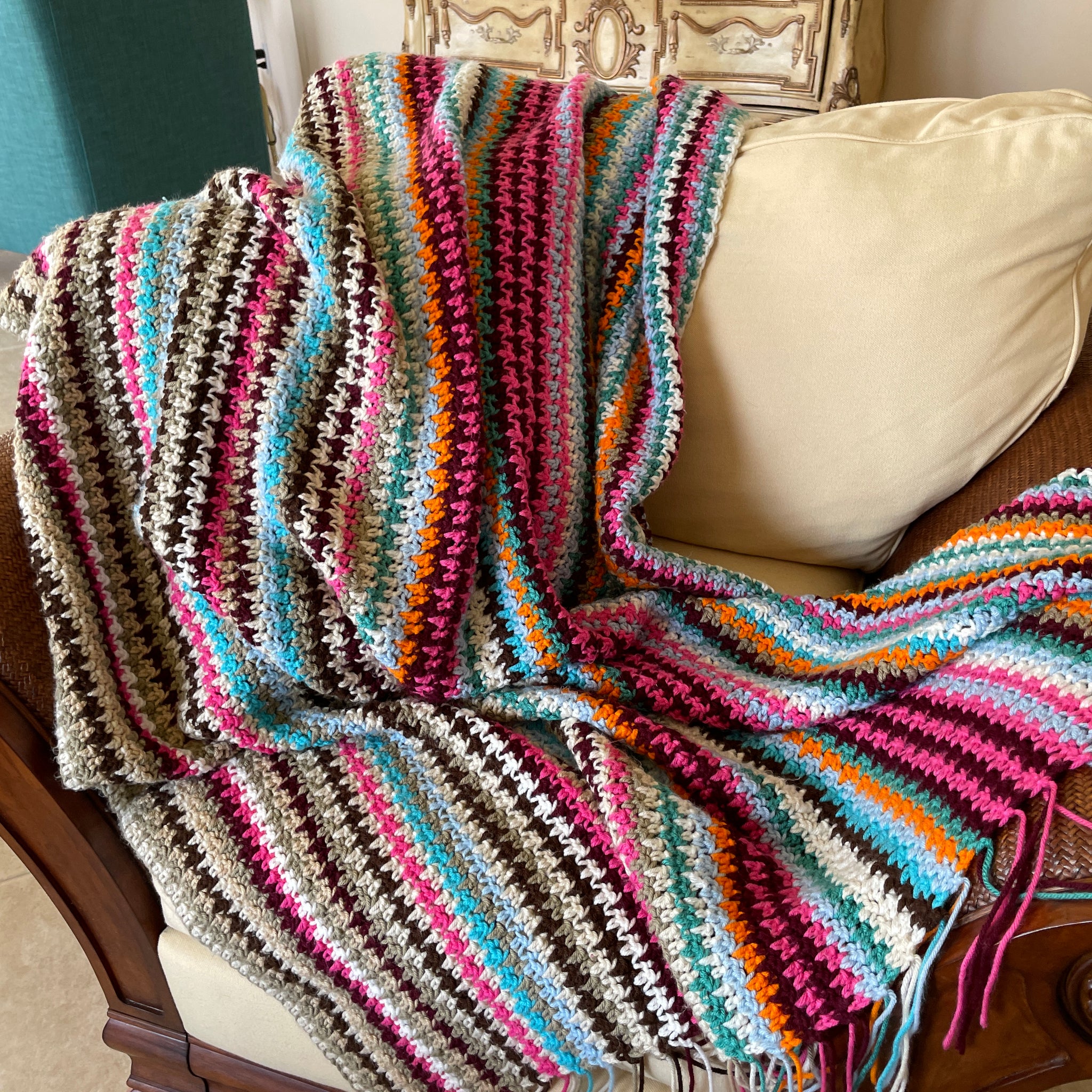 2000s Handmade Knit Multicolor Acrylic Fringed Home Decor Throw Blanket