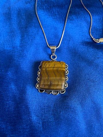 2000s Silver Plated Tigers Eye Pendant Necklace