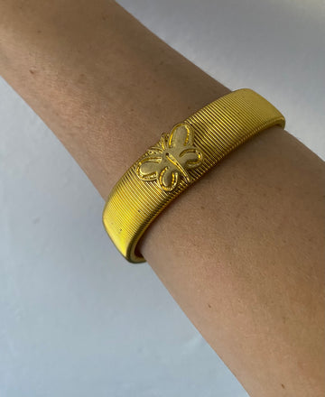 Shiny Gold Tone Mesh Stretch Bangle Butterfly Bracelet.