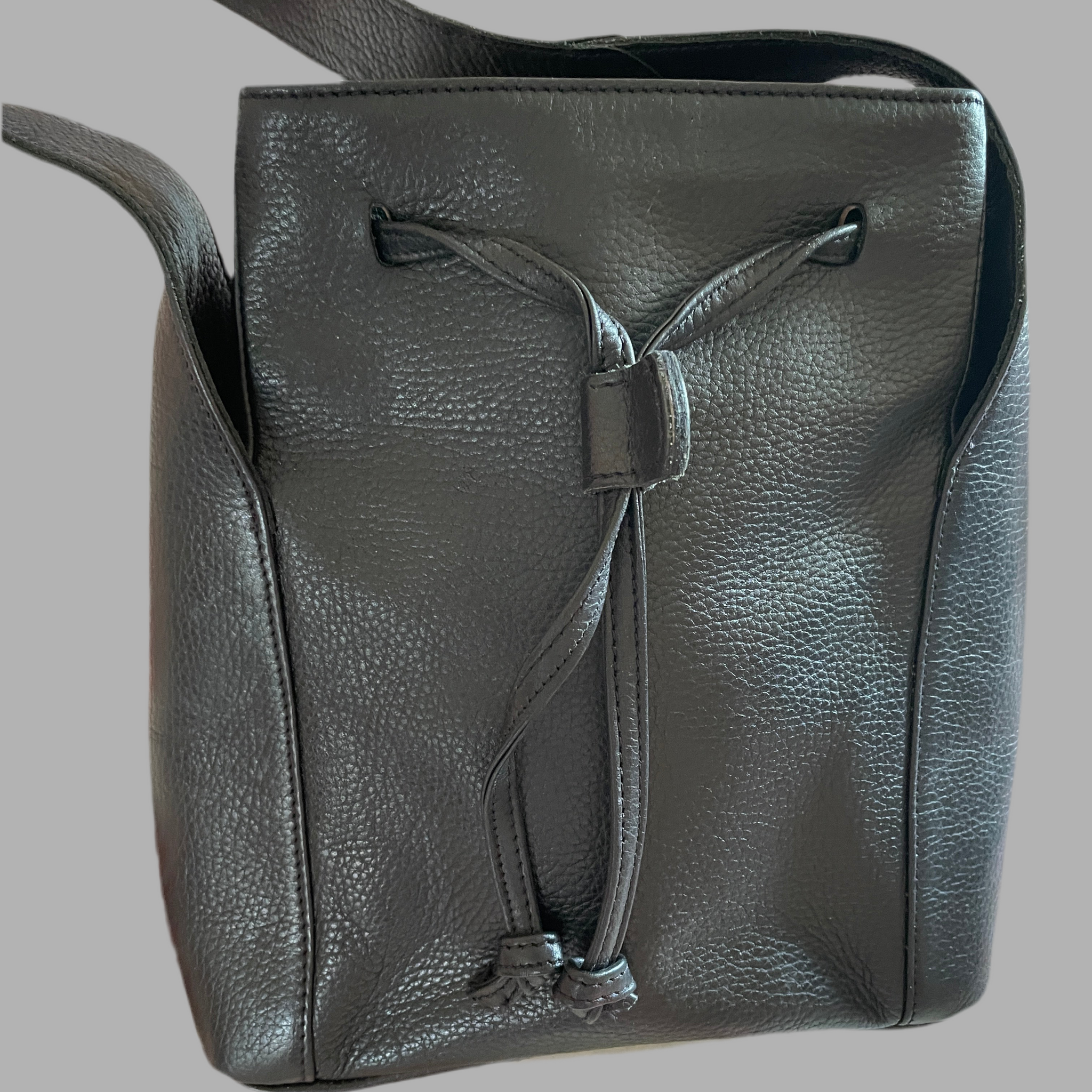 Faux Leather 90s Vintage Shoulder Bags with Drawstring Closure