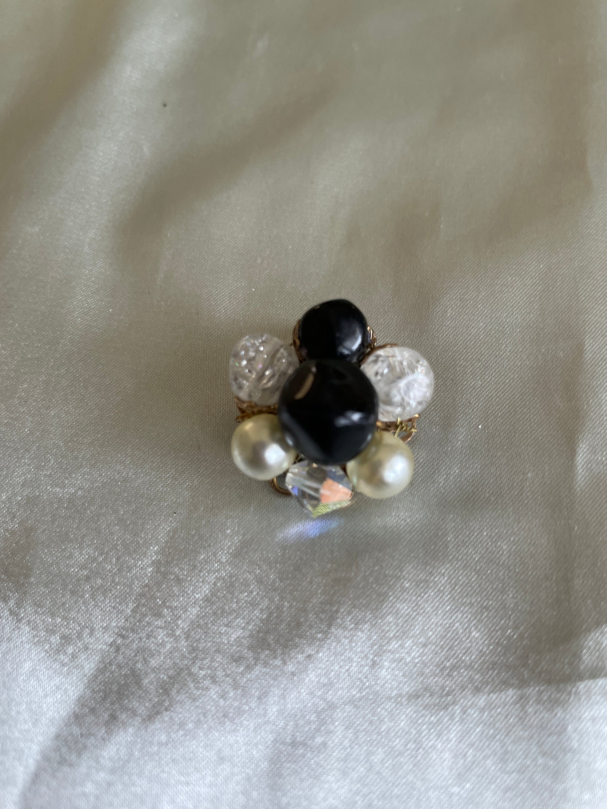  50s Cluster Beaded Black Faux Pearl Beads Clip Earrings