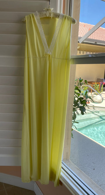 90s Striking Yellow Bow Accent Nylon Sleeveless Lingerie Maxi Gown M
