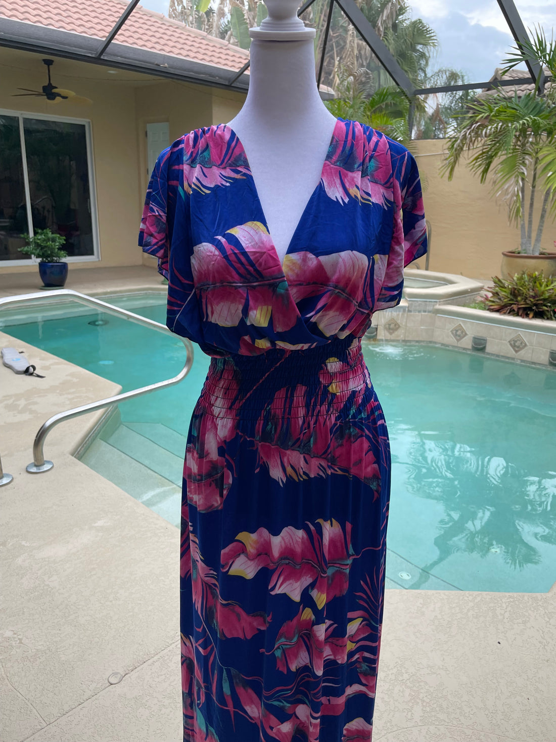 Hawaiian Smocked Floral Poly Party Evening Beach Summer Beach Maxi Dress M