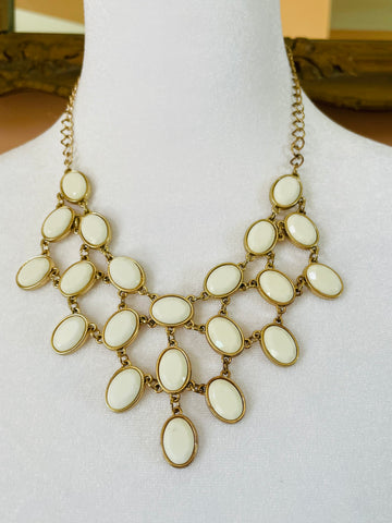 90s Vintage Gold Tone Ivory Stone Necklace