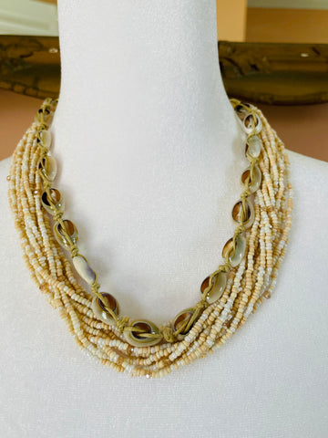 2000s Multiple Neutral Colors Beads Shells Elegant Beach Necklace
