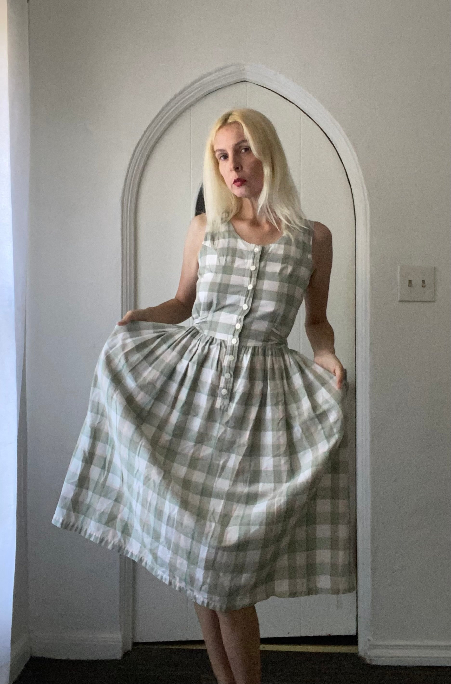  90s Vintage Green Cotton Plaid Button Front Criss Cross Back Straps Side Pockets Sleeveless Picnic Rare Dress S