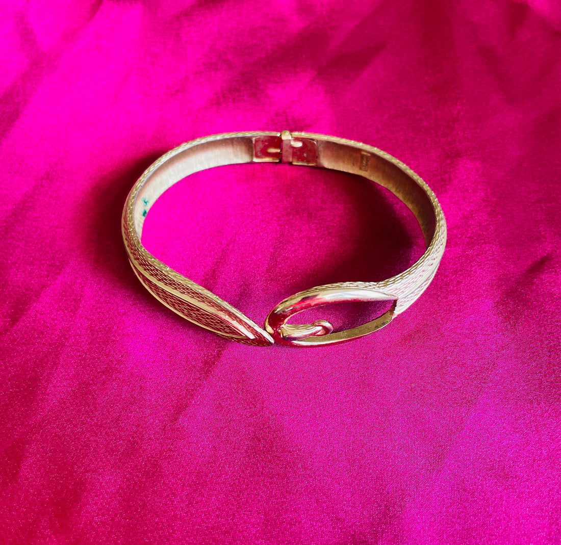 70s Vintage Avon Gold Tone Unique Belt Buckle Clamper Bracelet