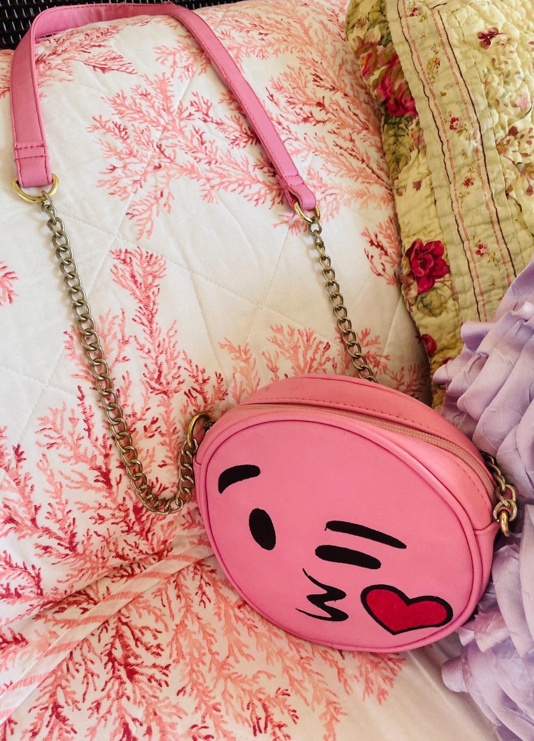 2000s Pink Heart Emoji Zip Closure Crossbody Strap Bag