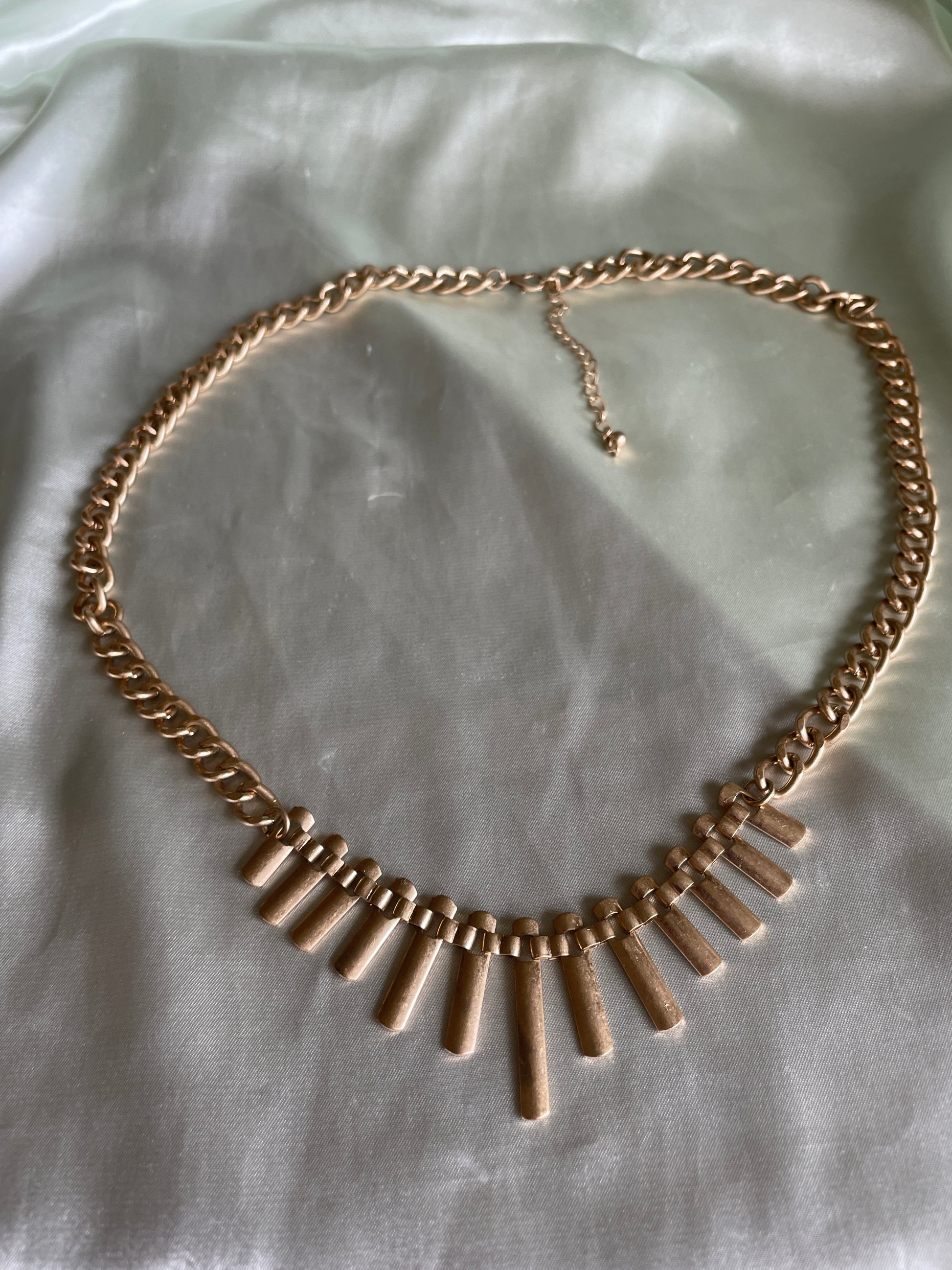  80s Gold Tone Spiked Egyptian Style Necklace