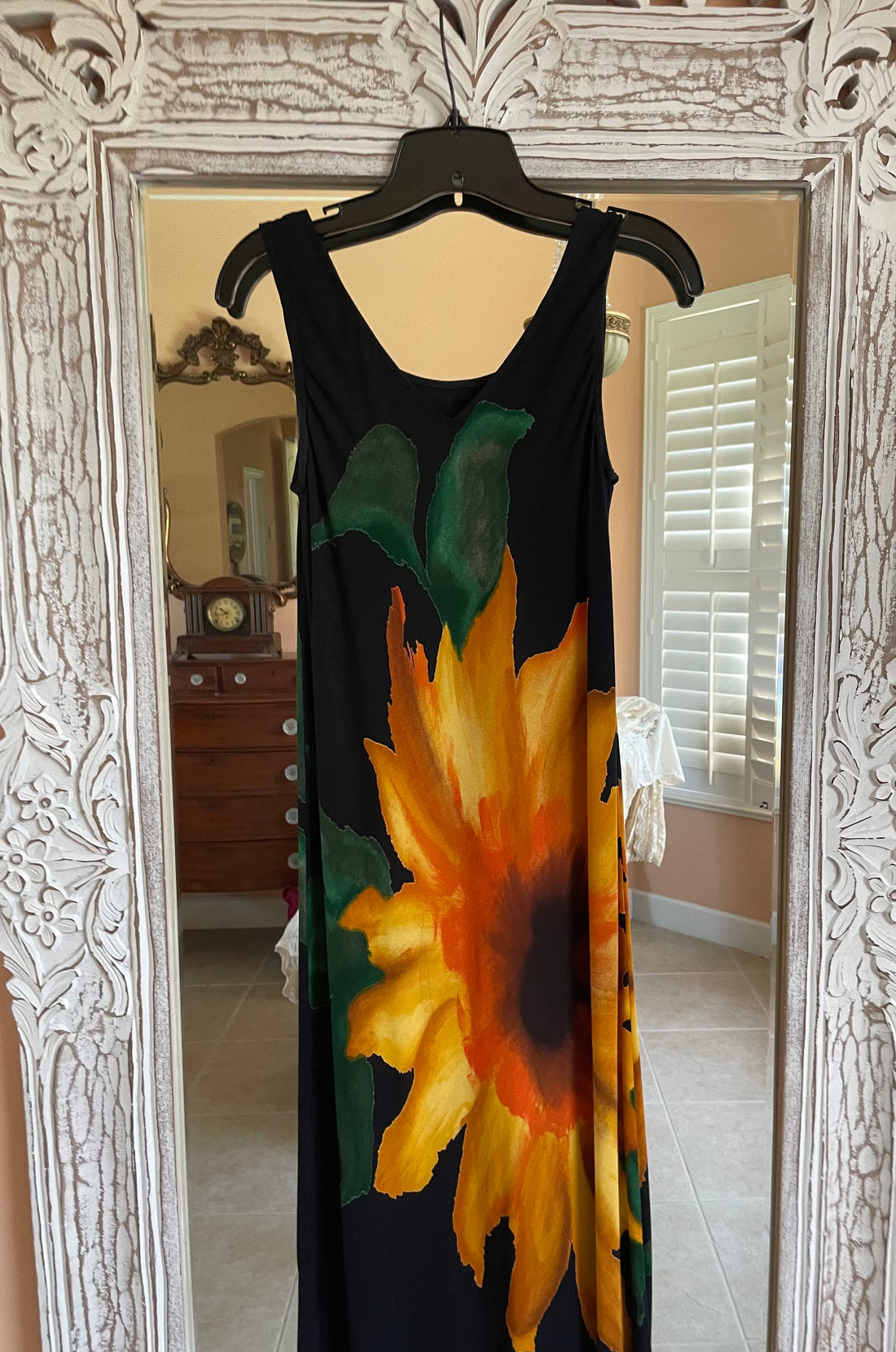 90s Artsy Black Rayon Sun Flower Painterly Long Dress. Sm
