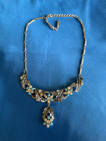 2000s Silver Tone Decorative Faux Pearl Turquoise Beaded Rhinestone Leaf Drop Choker Necklace