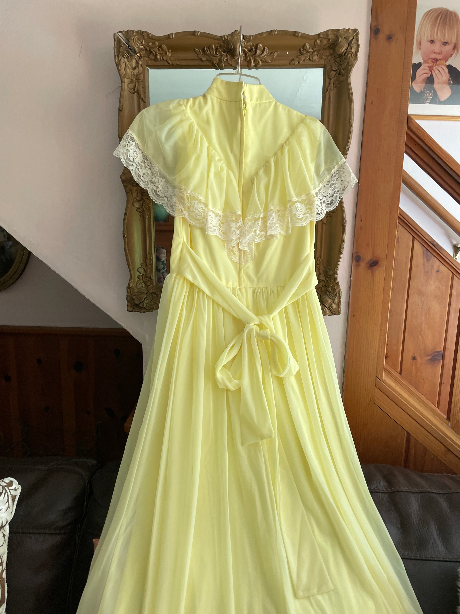  70s Lovely Yellow Sheer Poly Chiffon Lined Lace Bodice Ruffles Tie Back Vintage Prairie Dress S