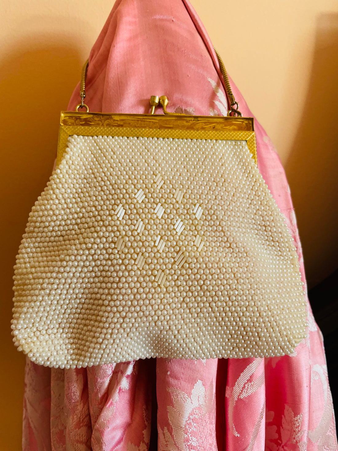 Vintage 60s Lovely Handmade Beaded Evening Purse