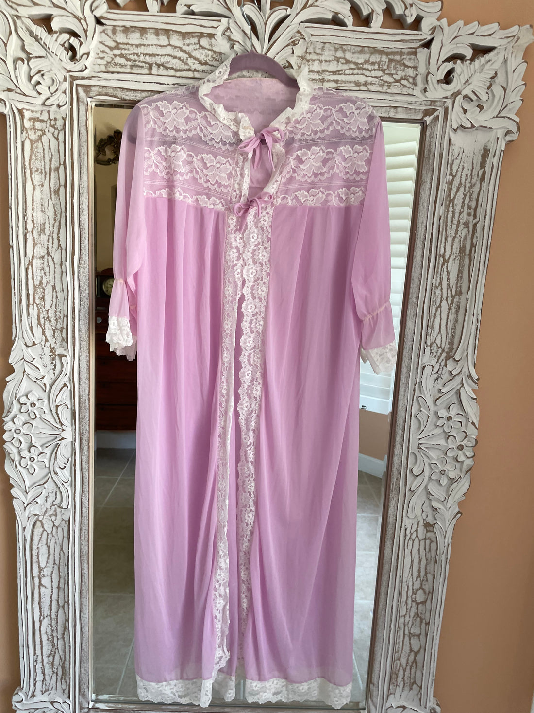 Lovely Vintage Pink Nylon White Floral Lace Tie Bows Lingerie Robe  M