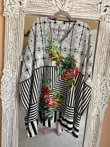 Floral Print Poly Short Caftan Beach Lounge Casual Wear         Free Size