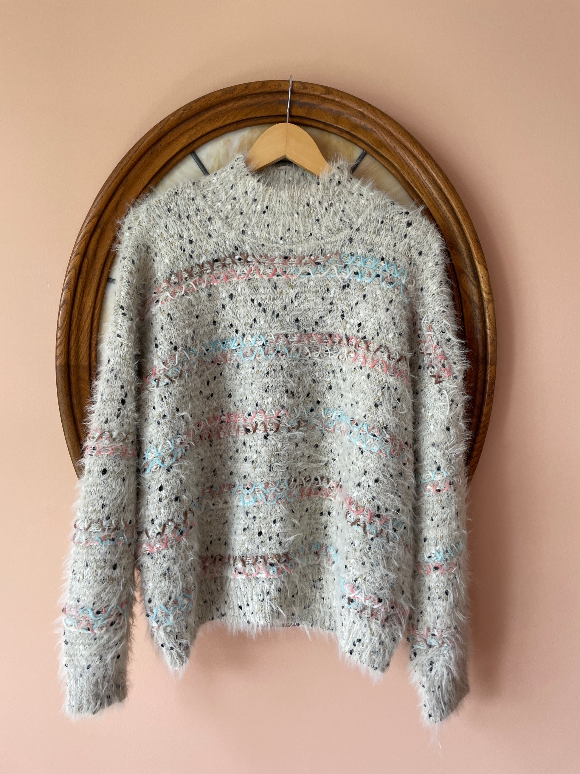  2000s Unique Cozy Acrylic Poly Blend Textured Knit Chunky Shaggy Pullover Sweater L