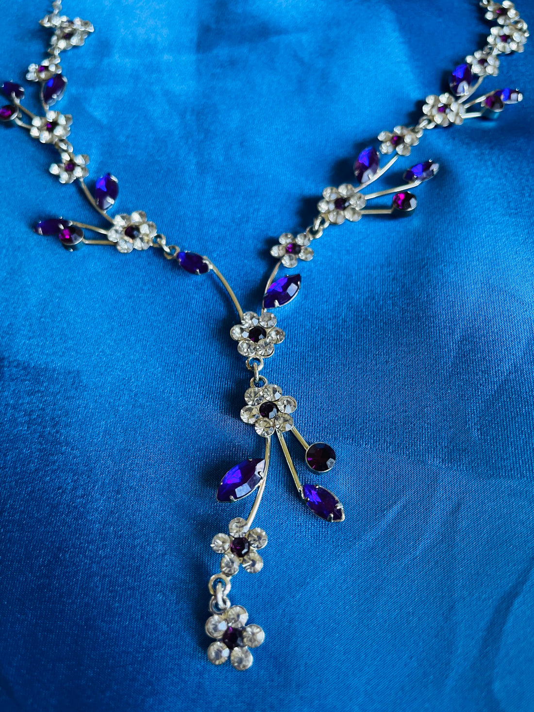 Silver Tone Purple Glass Beaded Floral Crystal Necklace