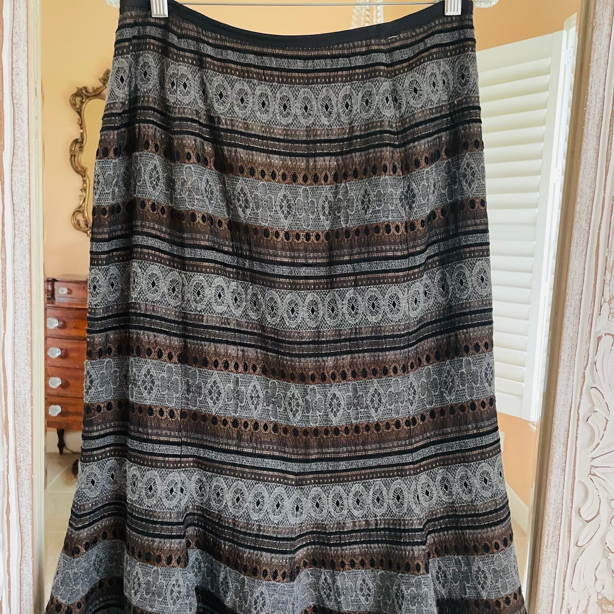2000s Vintage Fall-Winter Textured Wool Blend Midi Skirt Med
