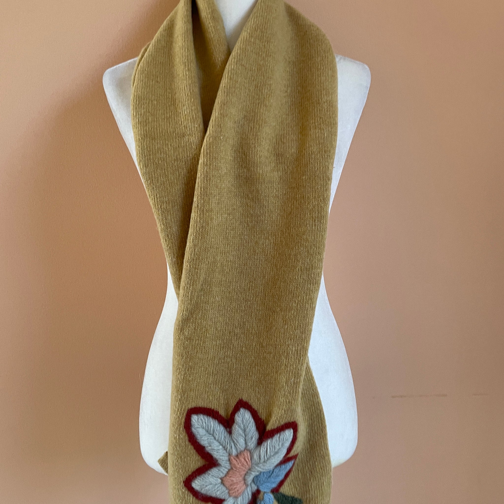 2000s Gold Wool Blend Floral  Accent Winter Scarf