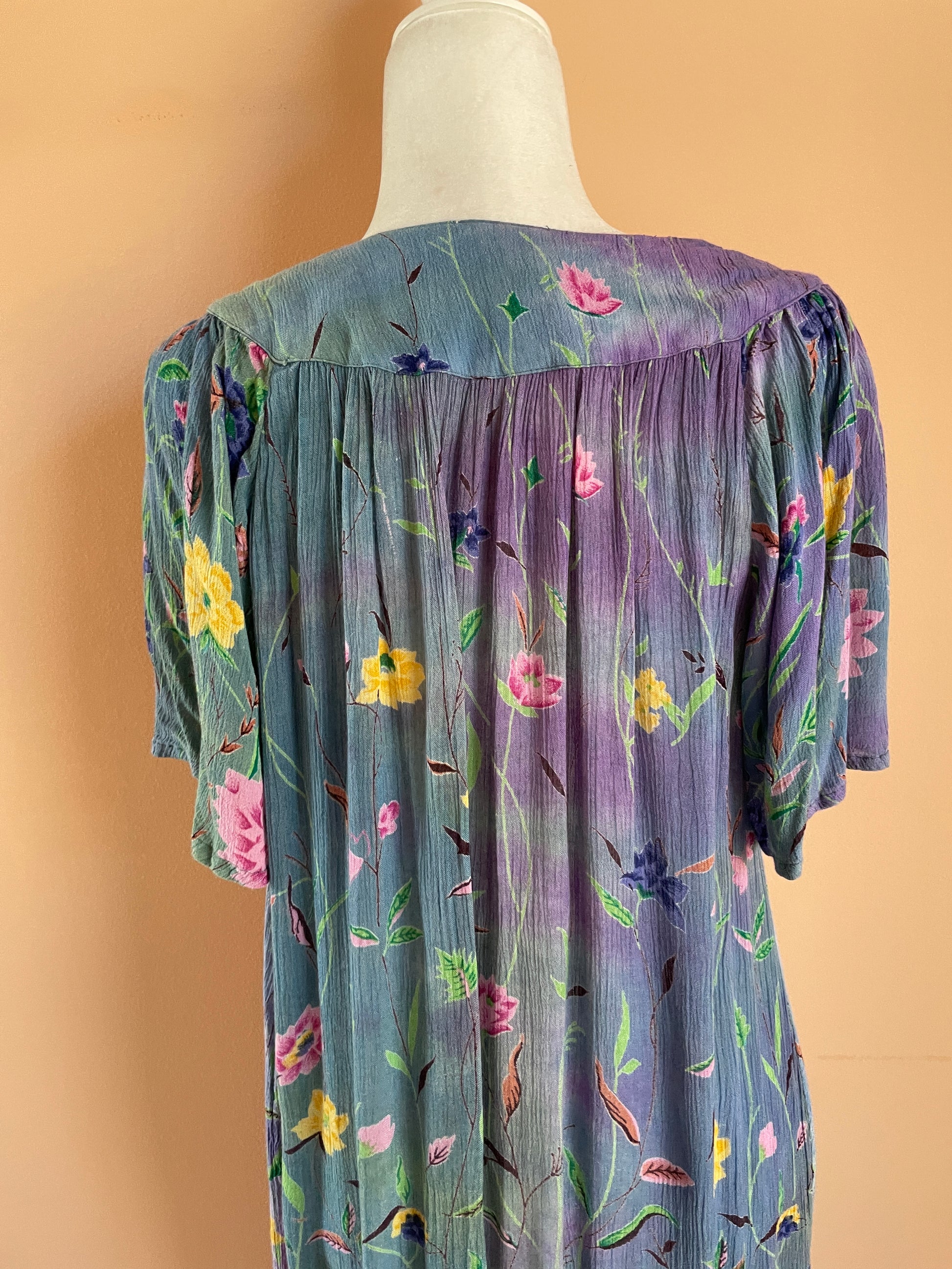  Casual Comfy Dress Vintage 90s Soybury Boho Beach Lounge Ruffle Rayon Gauze Pocket Midi Length Floral Print