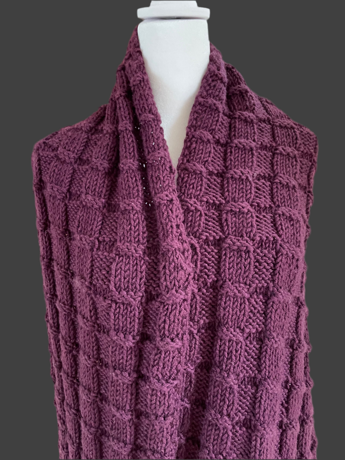 2000s Purple Hand Knit Wool Acrylic Winter Scarf