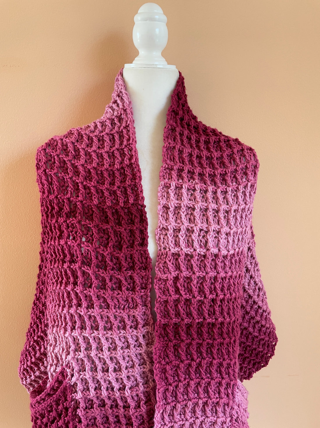 2000s Hand Knit Wool Acrylic Blend Pockets Cozy Unique Wrap Cape