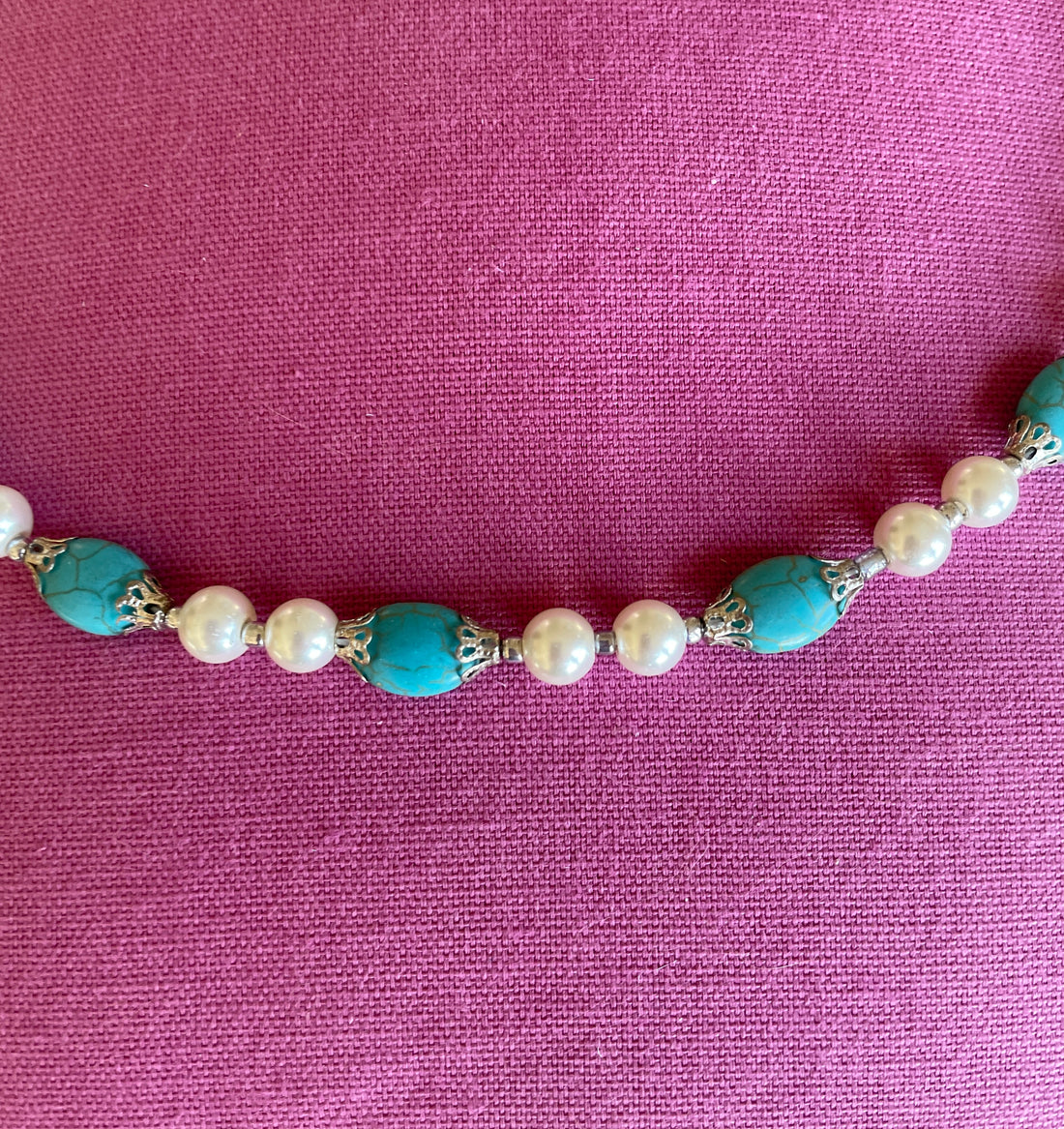 2000s Faux Pearl Turqoise Beaded Necklace