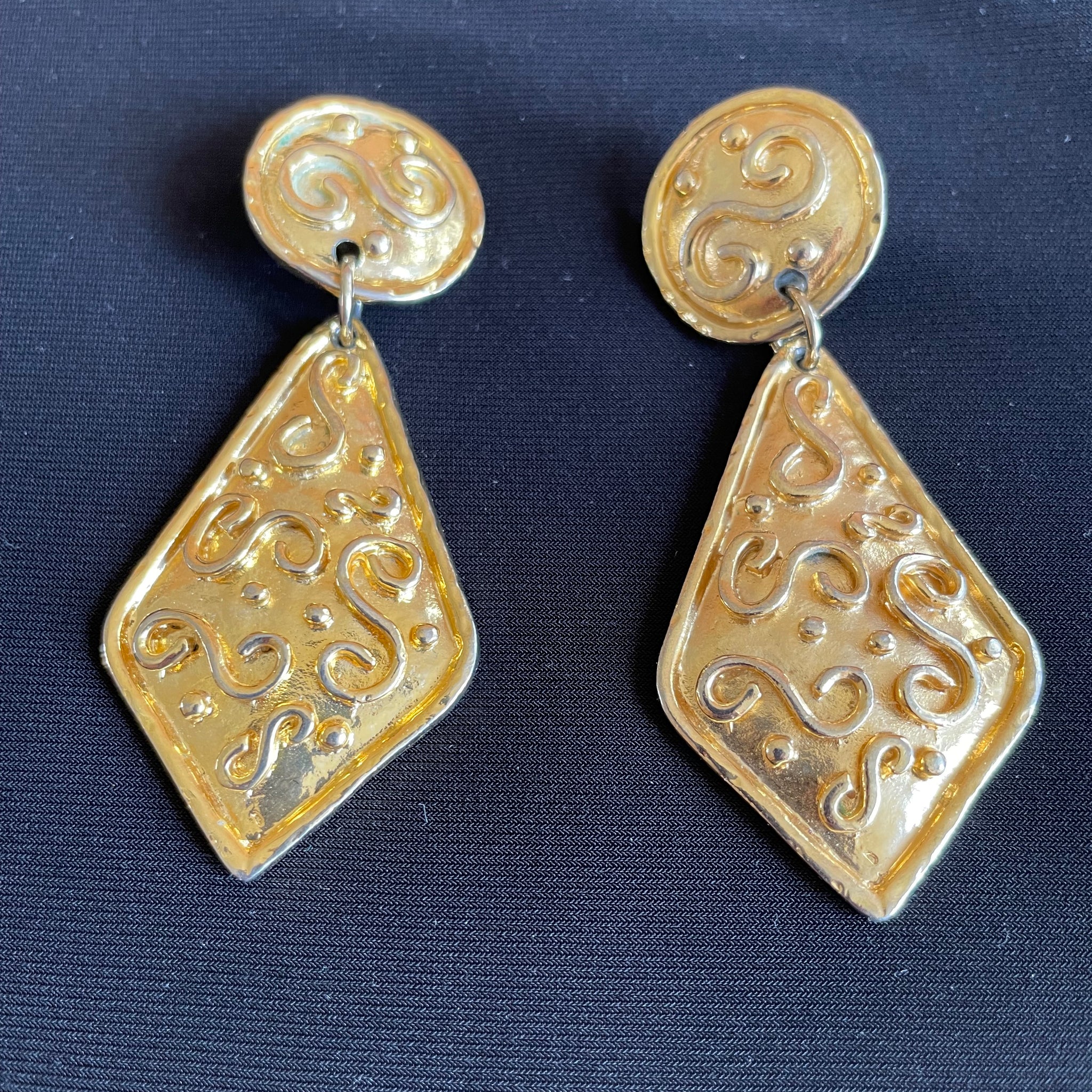 Vintage 80s Gold Tone 3” Statement Clip Earrings